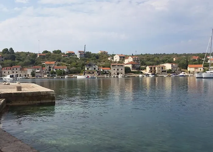 Spansa Feriehus Veliki Drvenik